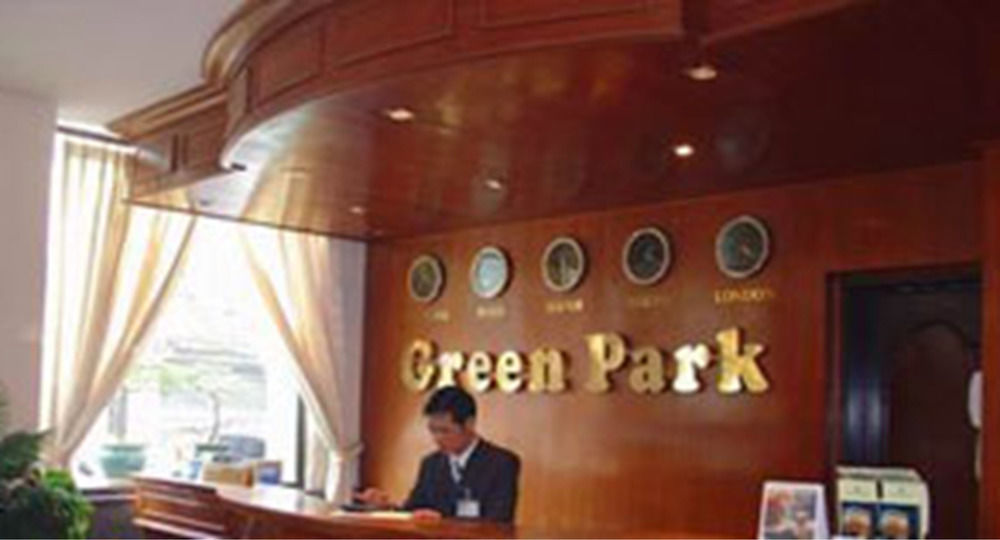 Green Park Hotel Ханой Екстериор снимка